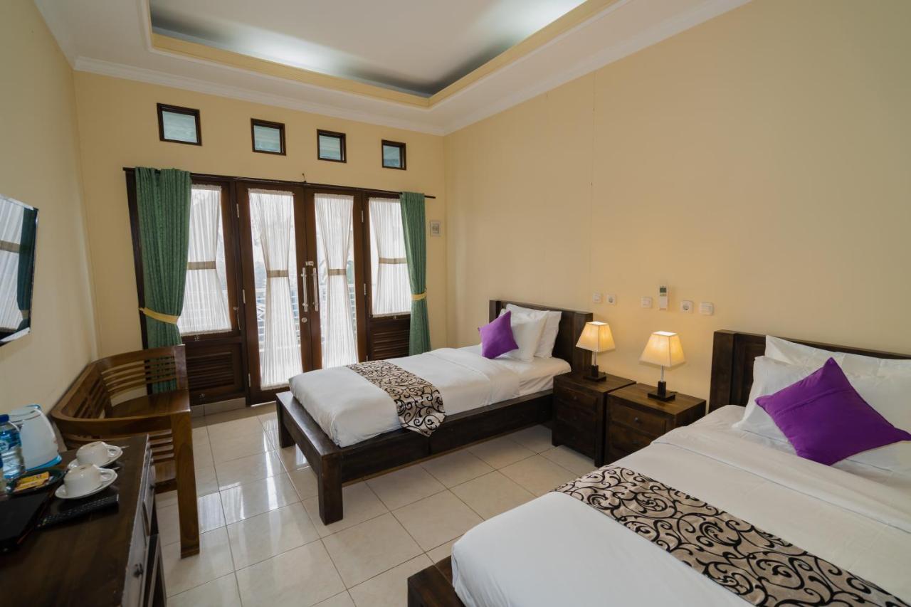 Mae Mae Beach House Batununggul Zewnętrze zdjęcie