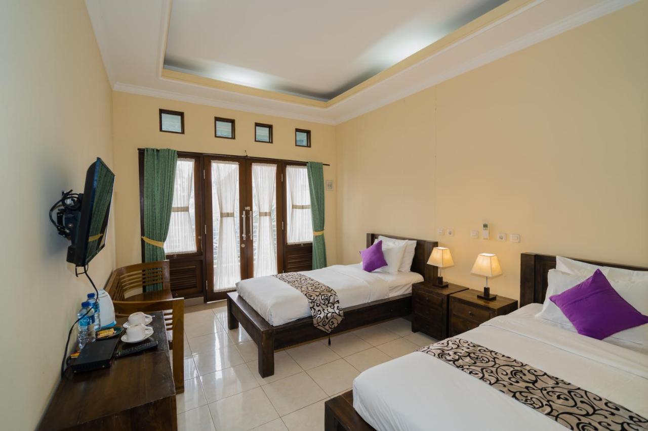 Mae Mae Beach House Batununggul Zewnętrze zdjęcie