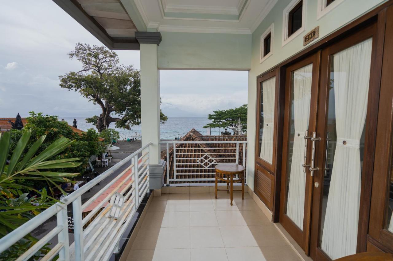 Mae Mae Beach House Batununggul Zewnętrze zdjęcie
