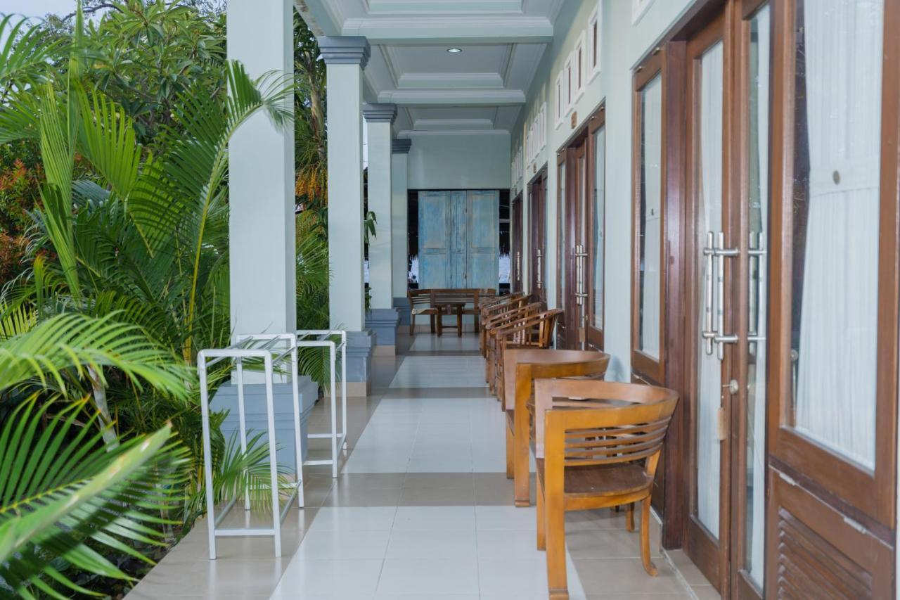 Mae Mae Beach House Batununggul Zewnętrze zdjęcie